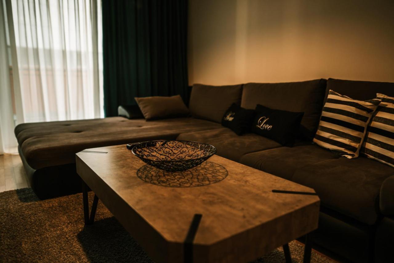 Downtown Premium Apartments Braşov Eksteriør billede