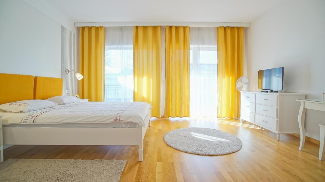 Downtown Premium Apartments Braşov Eksteriør billede
